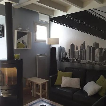 Bourg Beau Duplex Classe 2 Etoiles, 4 Couchages Proche Centre *